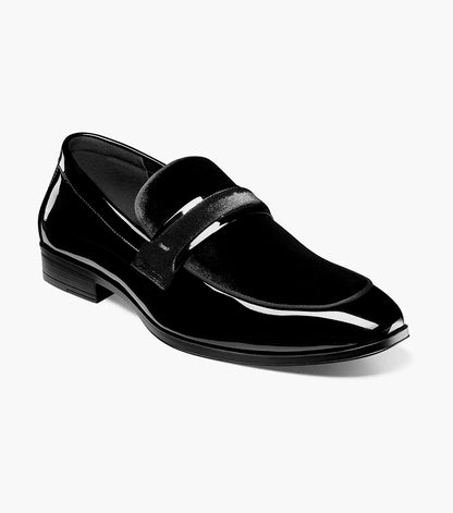 Black,7,M (D - medium)