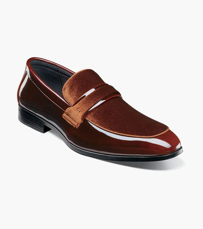 Brown,7,M (D - medium)