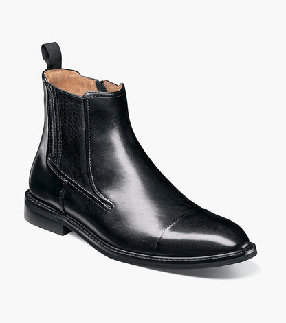 Black,7,M (D - medium)