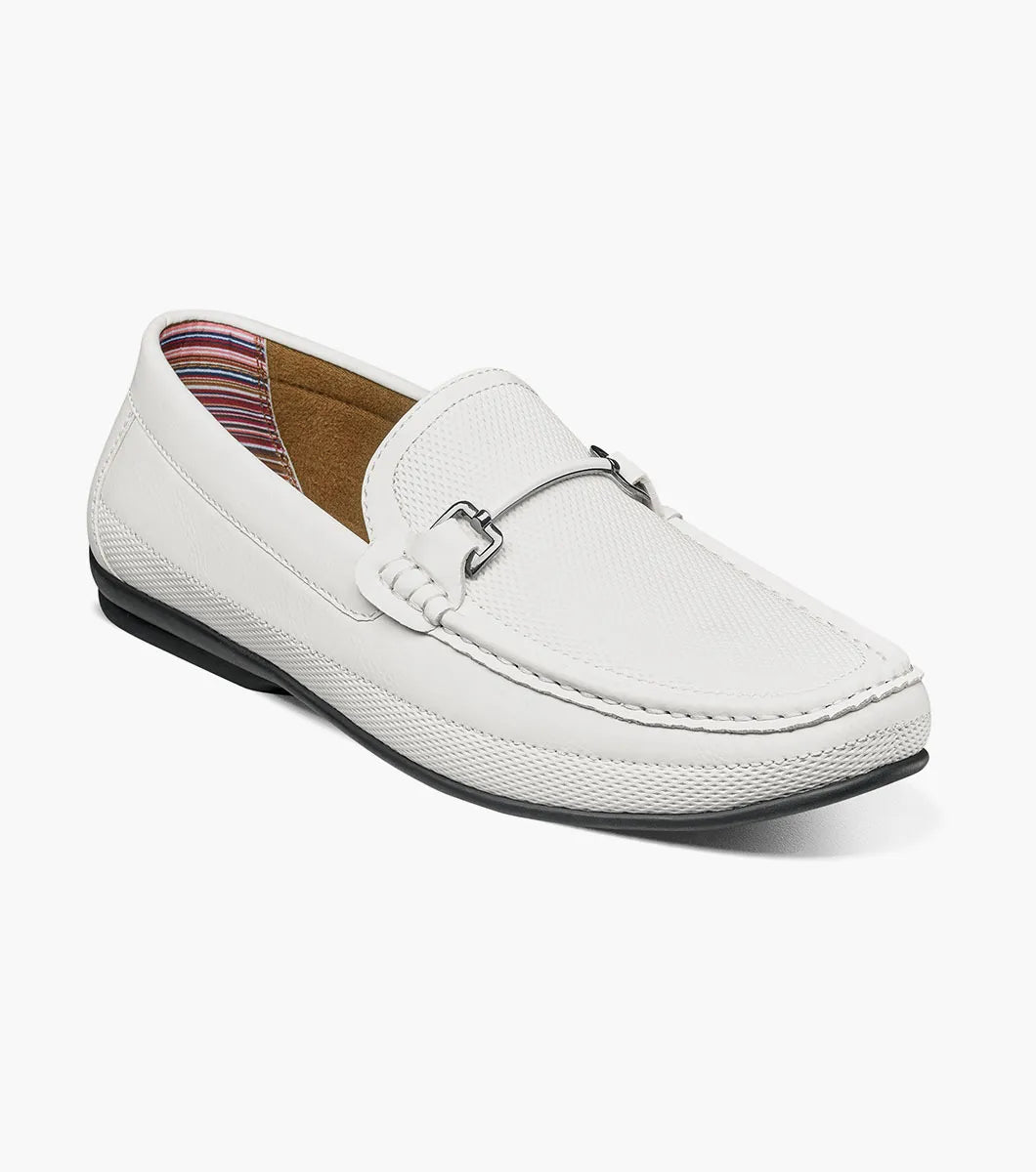 White,7,M (D - medium)