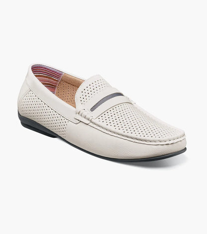 White,7,M (D - medium)