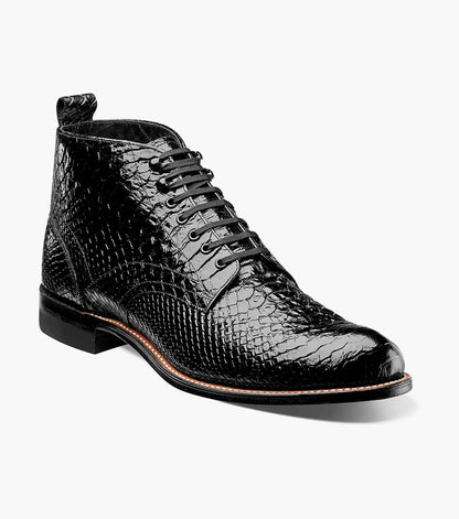 Black,7,M (D - medium)