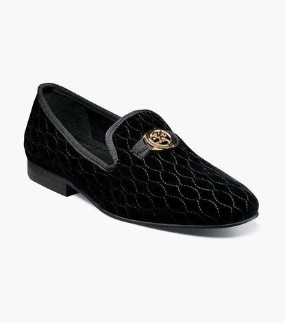 Black,7,M (D - medium)