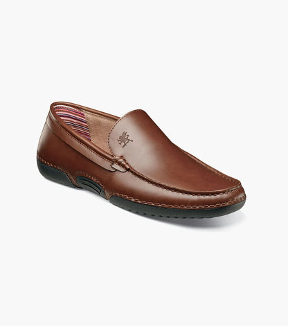 Brown,7,M (D - medium)