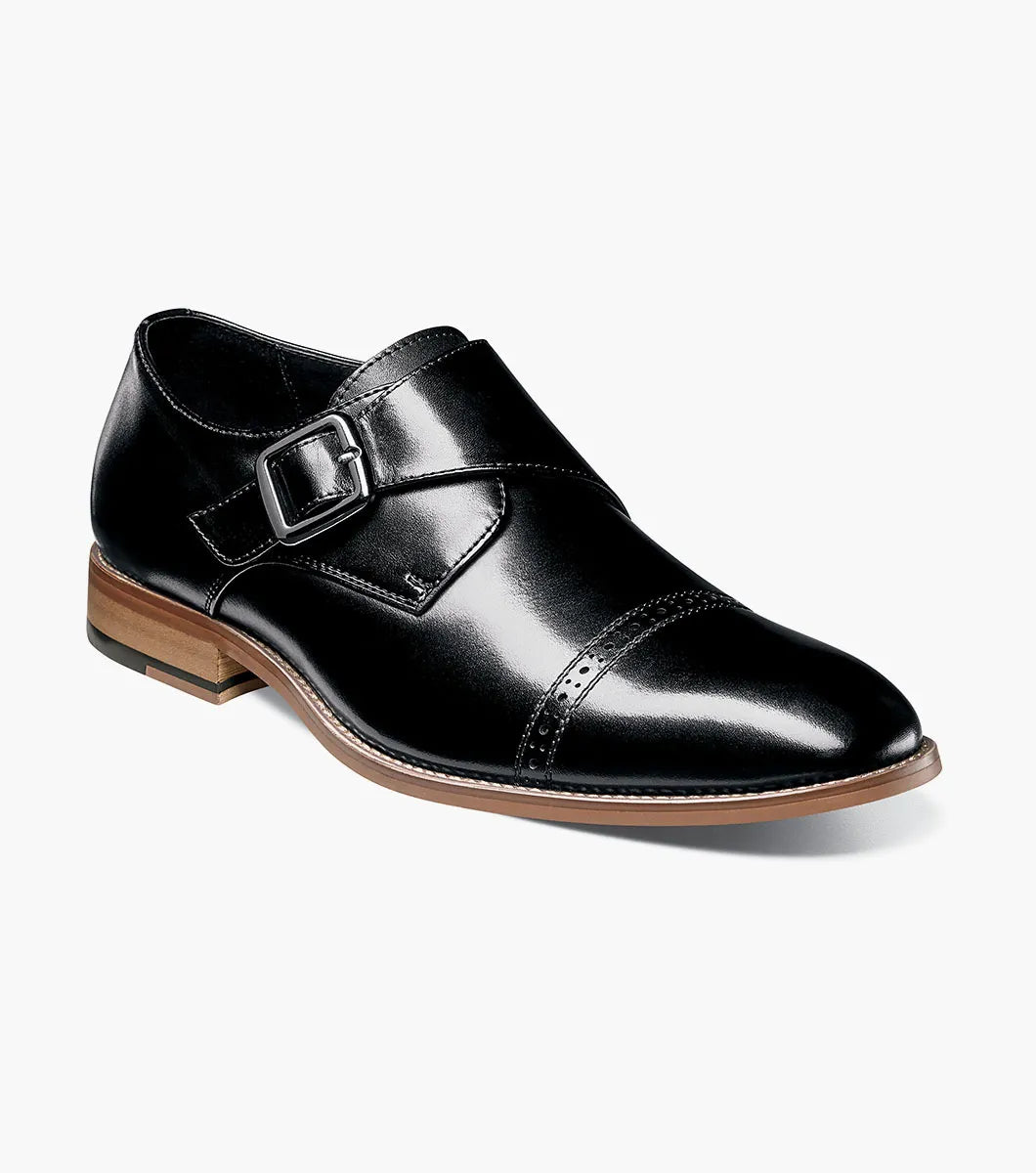 Black,7,M (D - medium)