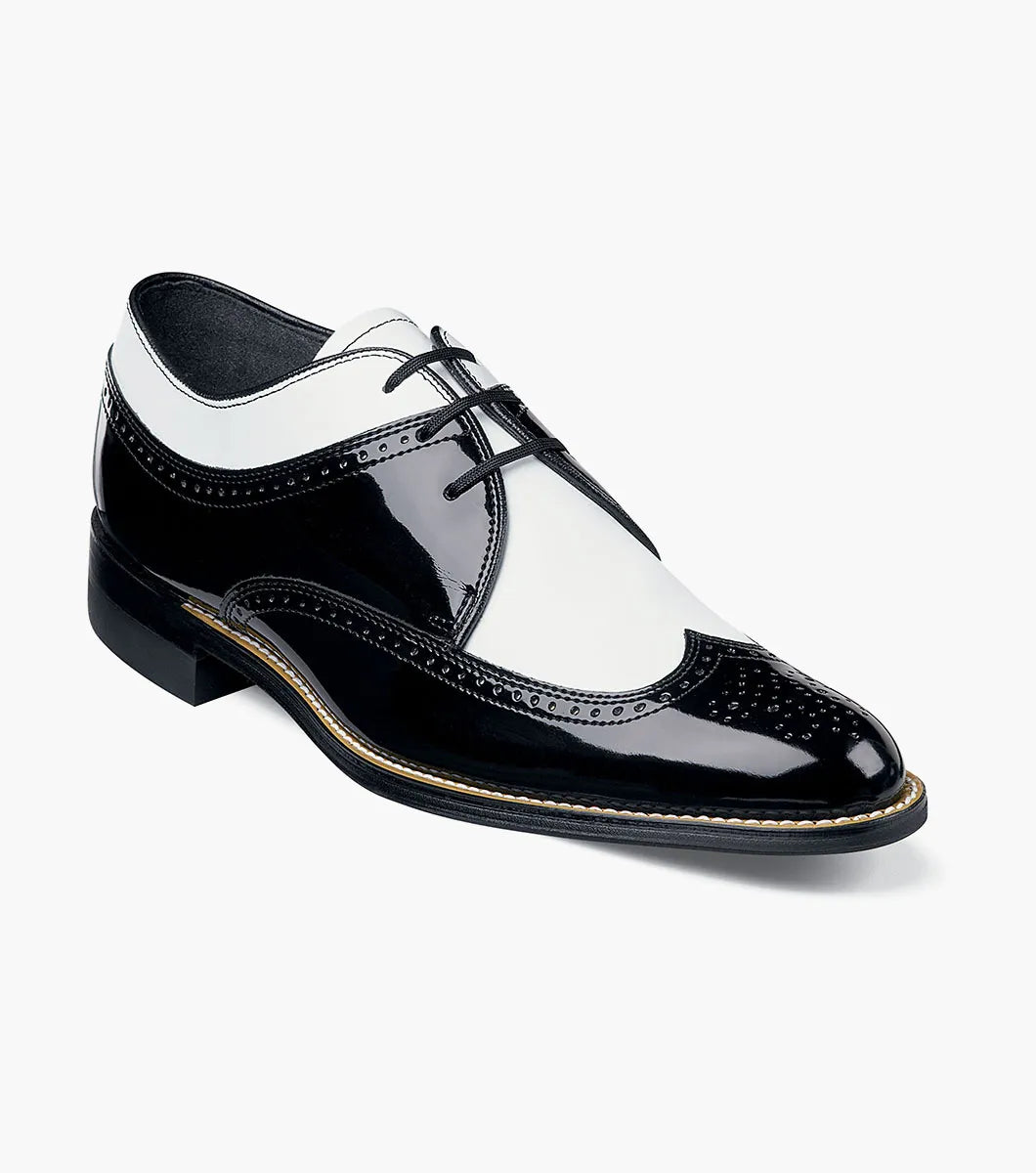 Black w/White,7,M (D - medium)