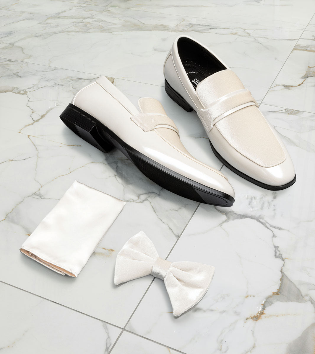 Stacy Adams Spratley Bow Tie & Hanky Set Men’s Ties - Ivory
